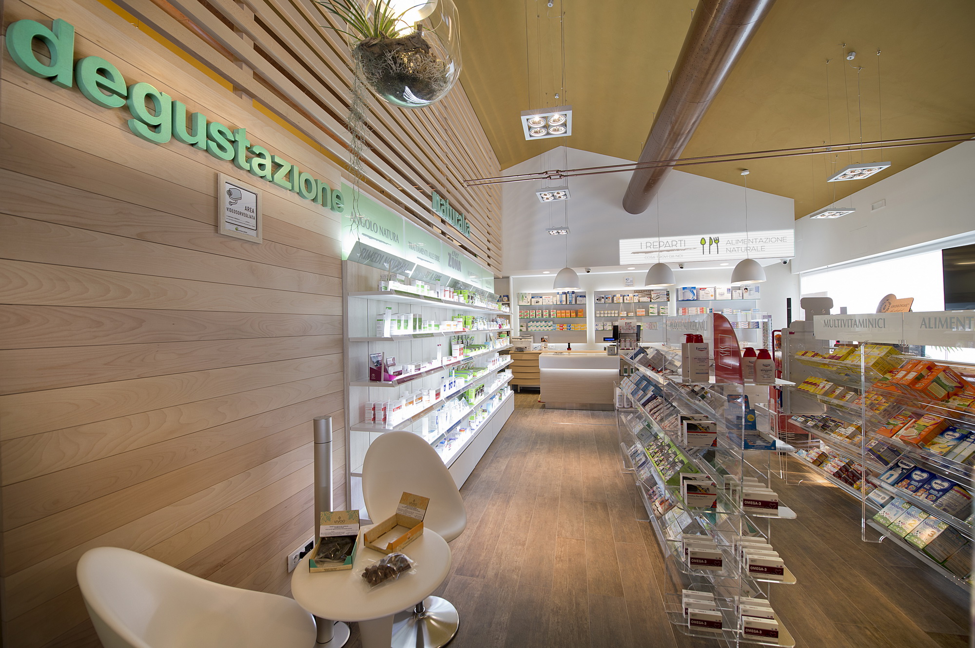 Pharmacy design Italy
