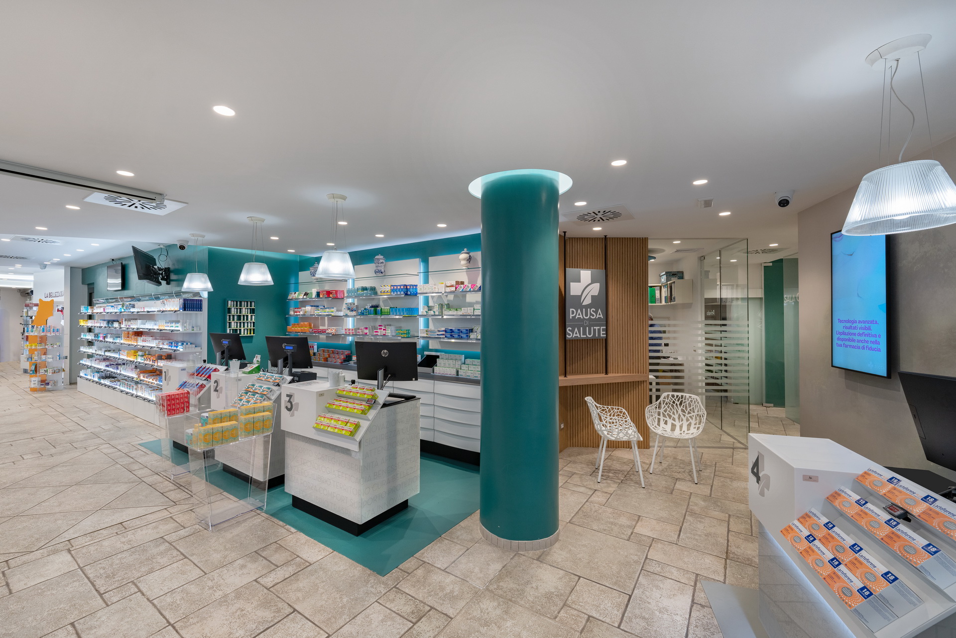 pharmacy-zucca-health-break-consultation-space